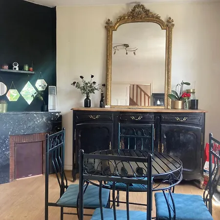 Privatunterkunft Sky